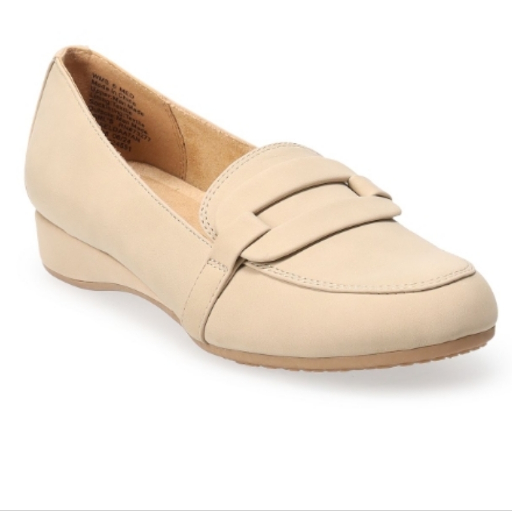 Women's Griselda Dress Shoes   Tan Size 10     NWT    Croft & Barrow
